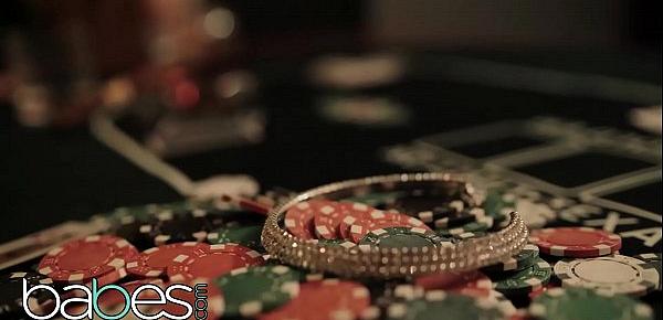  (Molly Stewart, Alexis Tae) - Hold Em or Fold Em - BABES